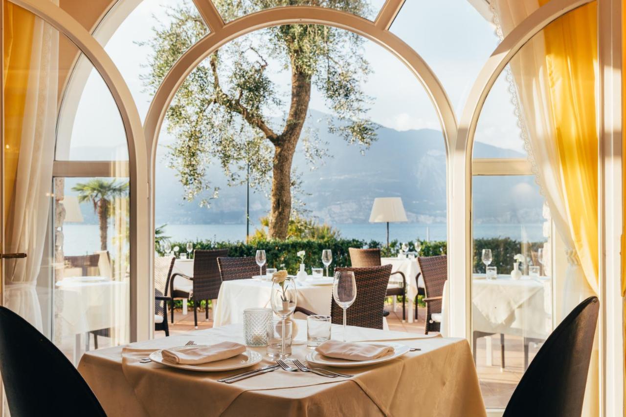 Hotel Orione - Lake Front Hotel Brenzone sul Garda Exterior foto