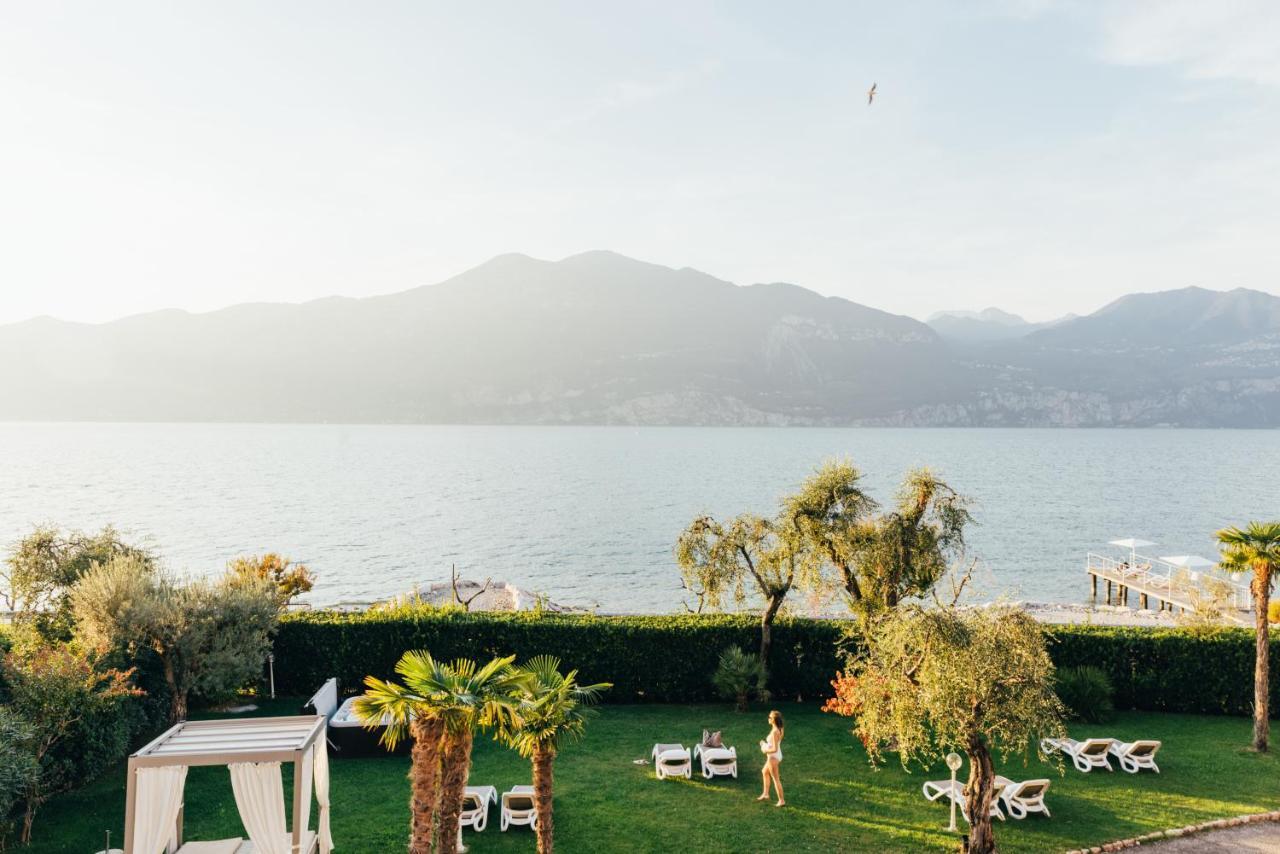 Hotel Orione - Lake Front Hotel Brenzone sul Garda Exterior foto